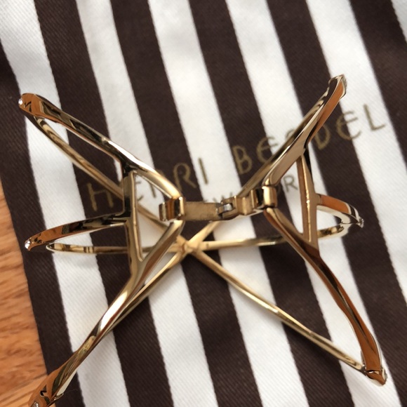 HENRI BENDEL - Picture 7 of 7